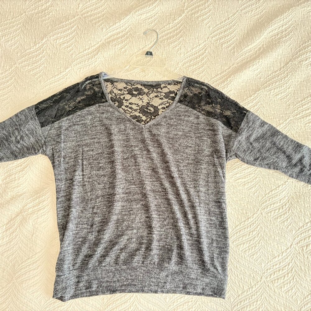 Gray Knit Top with Black Lace Back – Torrid - Size 00